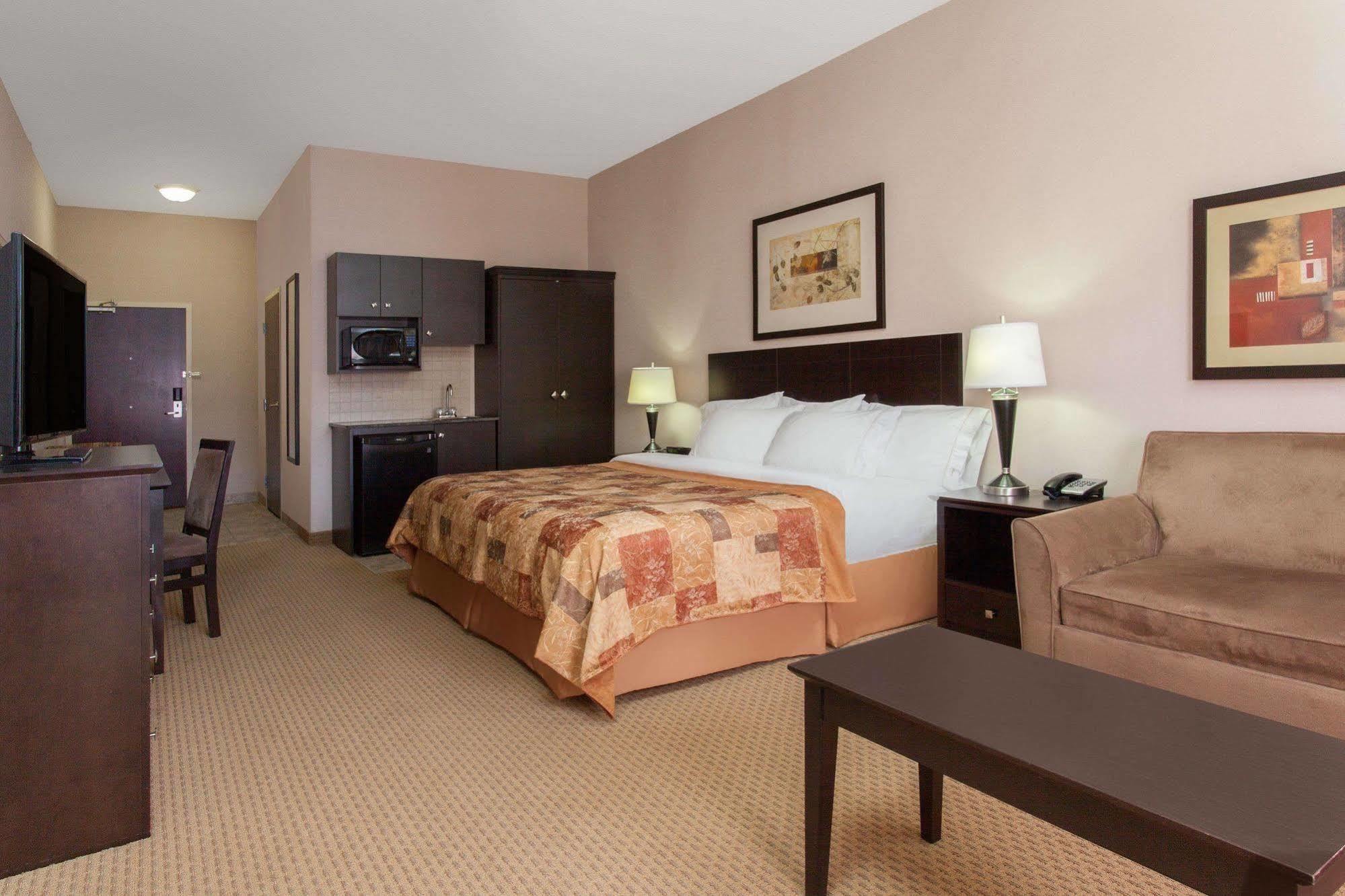 Ramada By Wyndham Brooks Exterior foto